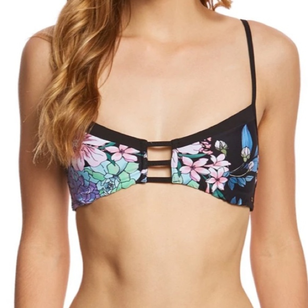 O'Neill Swimwear Leilani Bralette Bikini Top Black Large